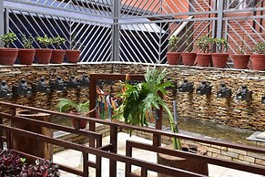 Dees Boutique Hotel