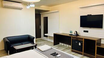 Raksha Suites & Banquet Greater Noida