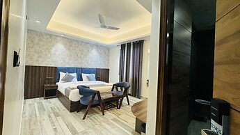 Raksha Suites & Banquet Greater Noida