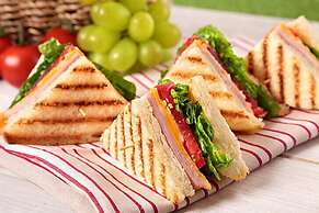 Raksha Suites & Banquet Greater Noida
