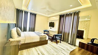 Raksha Suites & Banquet Greater Noida