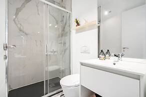 Dobo Madrid Luna