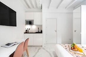 Dobo Madrid Luna
