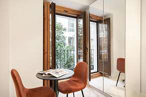 Dobo Madrid Luna