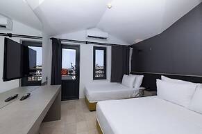 Three Points Hotel