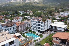 Three Points Hotel