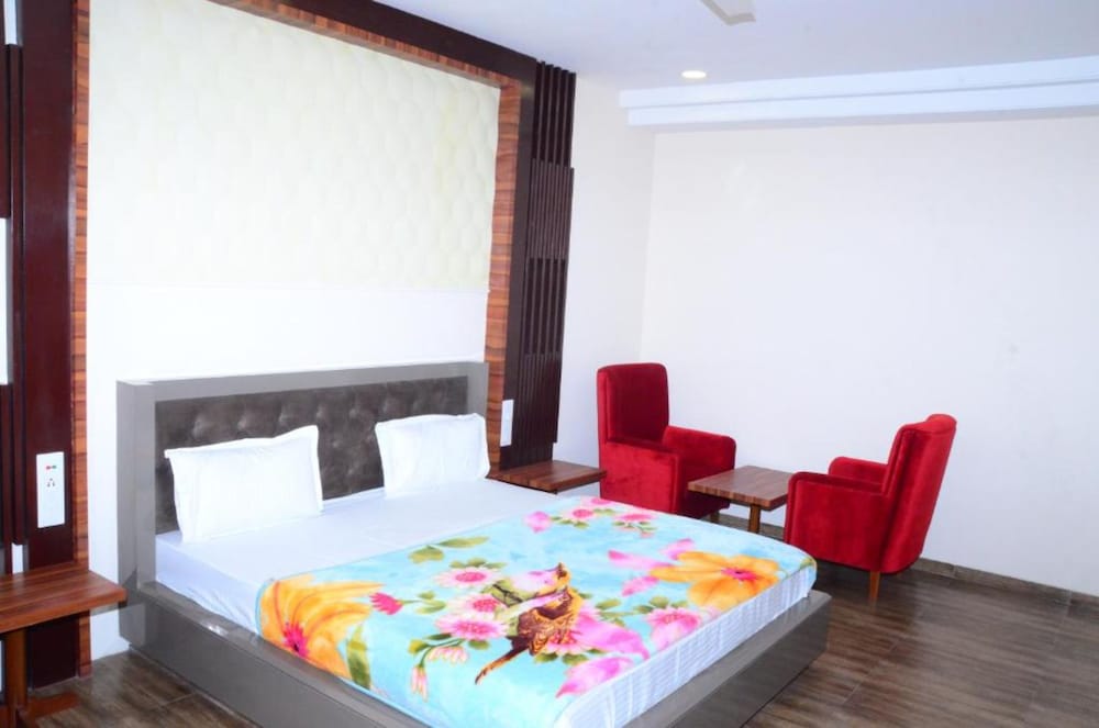 Goroomgo Hotel Dudi Bikaner