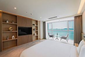 WAVE M HOTEL WEST