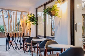 Genesis Hotel
