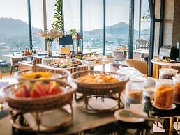 Hilltop Wellness Resort