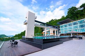 Hilltop Wellness Resort