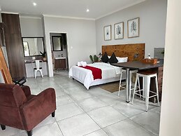 Maxton Boutique Hotel
