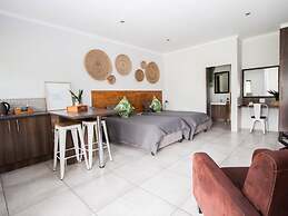 Maxton Boutique Hotel