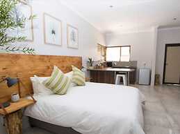 Maxton Boutique Hotel