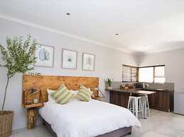 Maxton Boutique Hotel