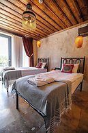 Alika Castle House
