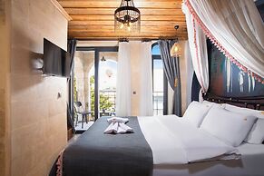 Alika Castle House