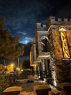 Alika Castle House