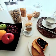 Gaia Suites B&B