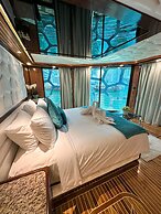 Orchid Overnight Superyacht