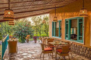 Tree of Life Birdsong Chalets
