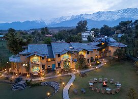 Tree of Life Birdsong Chalets