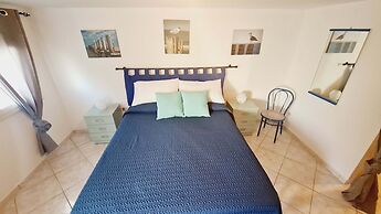 Ambra House