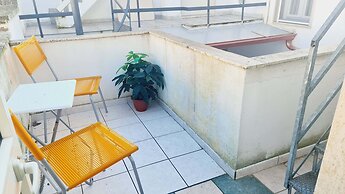 Ambra House