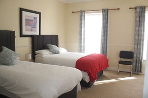 No 13 Townhouse