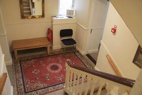 No 13 Townhouse