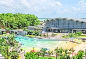 Zen Seabreeze Workdesk Balcony Dining Seaview