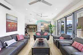 Luxury Marina Mansion Pool Gym Bbq-office