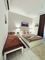 Laura Rooms