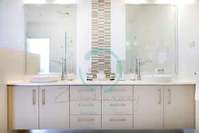 Zen Ocean View Ph Spacious Living Pool Parking