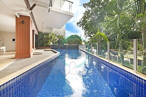 Zen Ocean View Ph Spacious Living Pool Parking