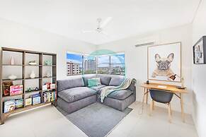 Zen Ocean View Ph Spacious Living Pool Parking