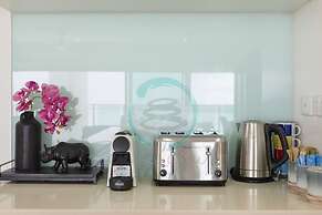 Zen Skytower Harbourview -exclusive 3br Family Apt