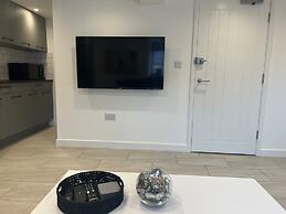 Stunning 1 Bedroom Apartment in Bicester Town
