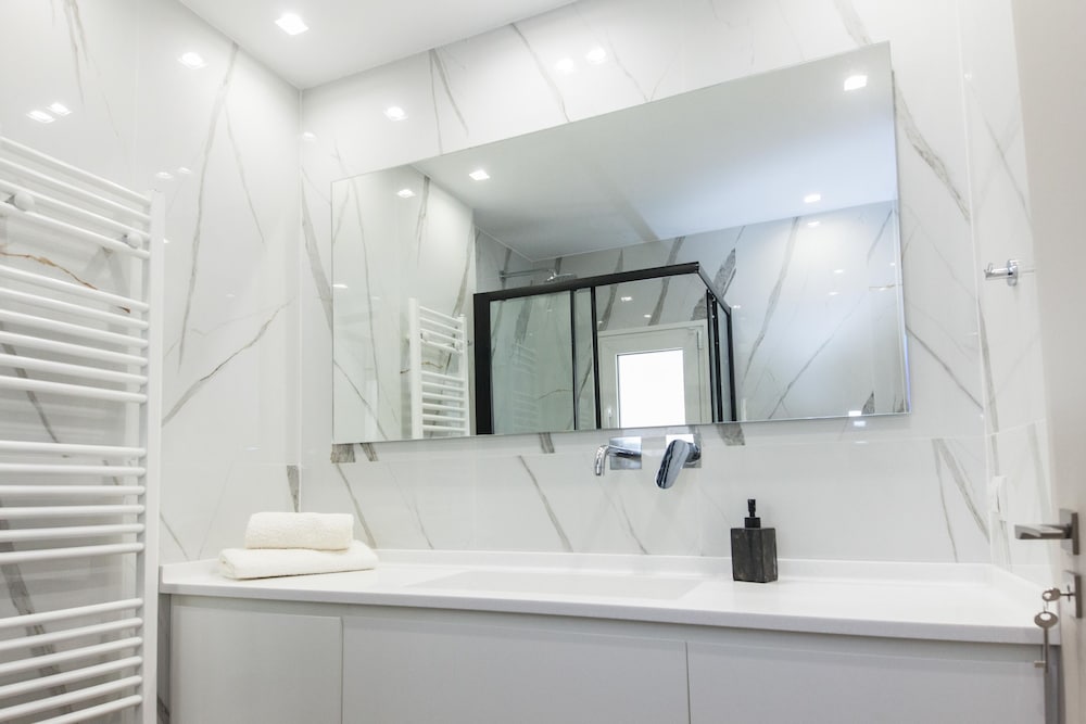 Kallithea Modern Living w Designer Touch