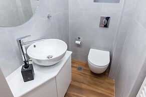 Kallithea Modern Living w Designer Touch