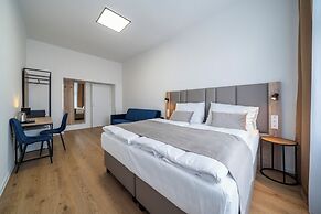 Leon hotel