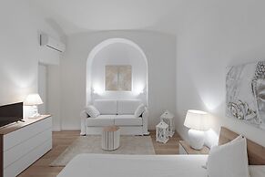 Vatican home for seven people