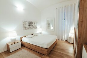 Vatican home for seven people