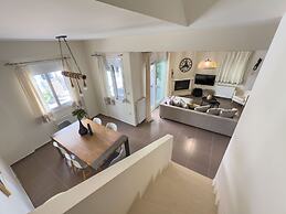 Amare Luxury Living Volos