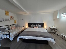 SHORE VISTA LODGE