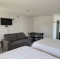 SHORE VISTA LODGE