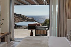 Odera, Tinos, Autograph Collection