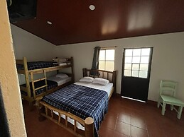 Hostal 17-52