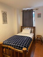 Hostal 17-52