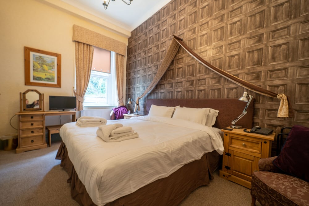 Bourne Hall Country Hotel
